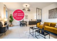 Immobilier neuf Neuville-sur-Saône : Éponyme
